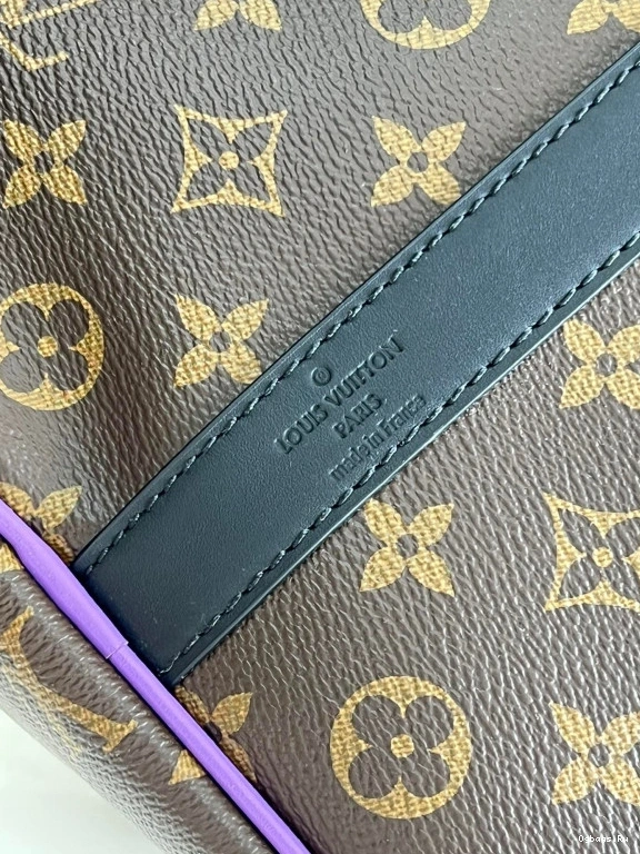 50 VUITTON BANDOULIÈRE LOUIS KEEPALL 0503